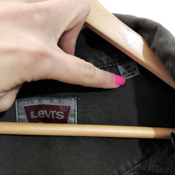 Levi’s | Utility Jacket - Picture 6 of 7